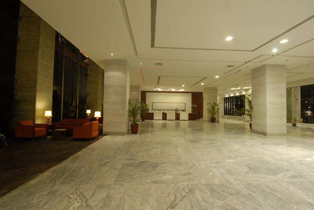로얄 오키드 센트럴 푸네 호텔 외부 사진
